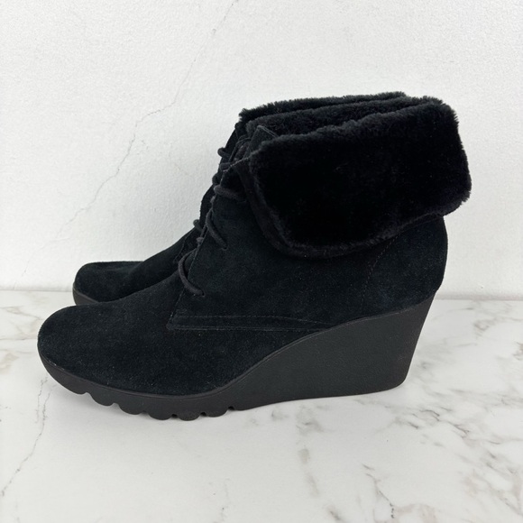 Donald J. Pliner Maxxi Faux Fur Wedge Booties Sz 8.5 - Picture 3 of 10